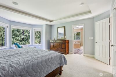 25846 NE 4th Place , Sammamish, WA 98074 - Photo 17