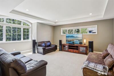 25846 NE 4th Place , Sammamish, WA 98074 - Photo 21