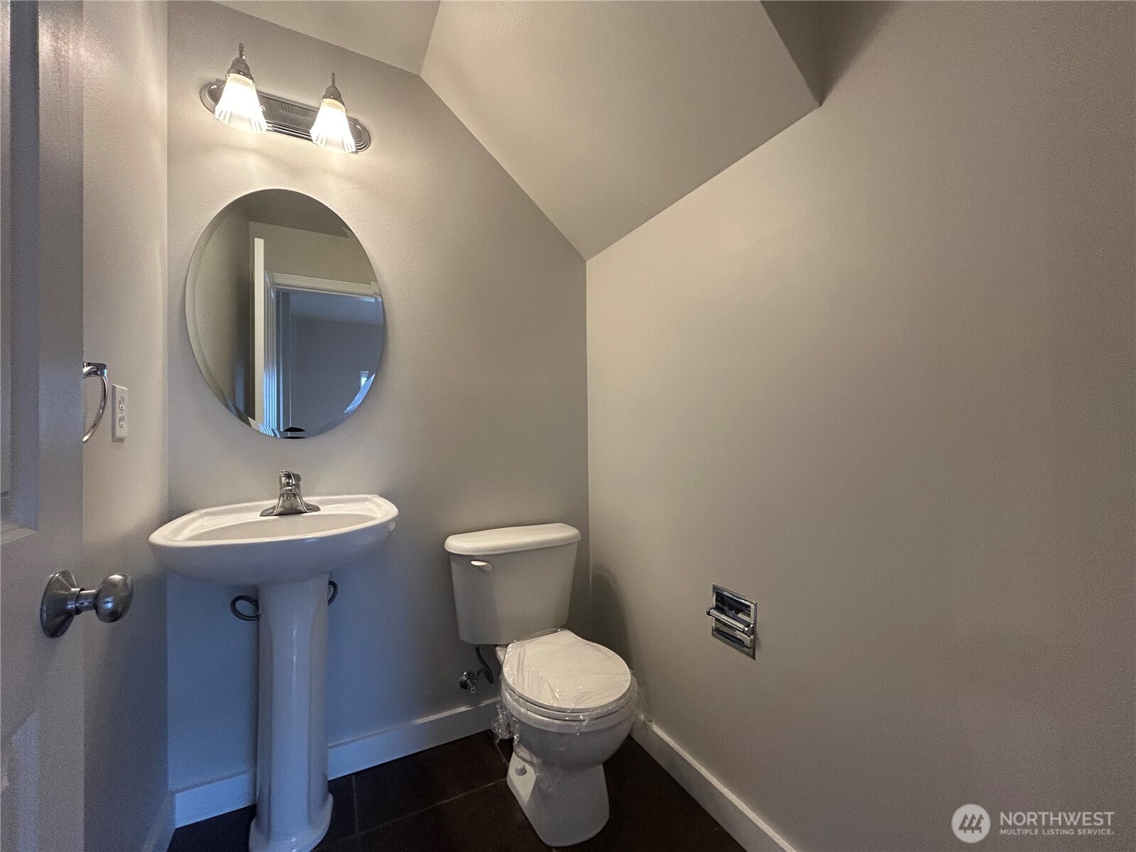 24528 SE 275th Street , Maple Valley, WA 98038