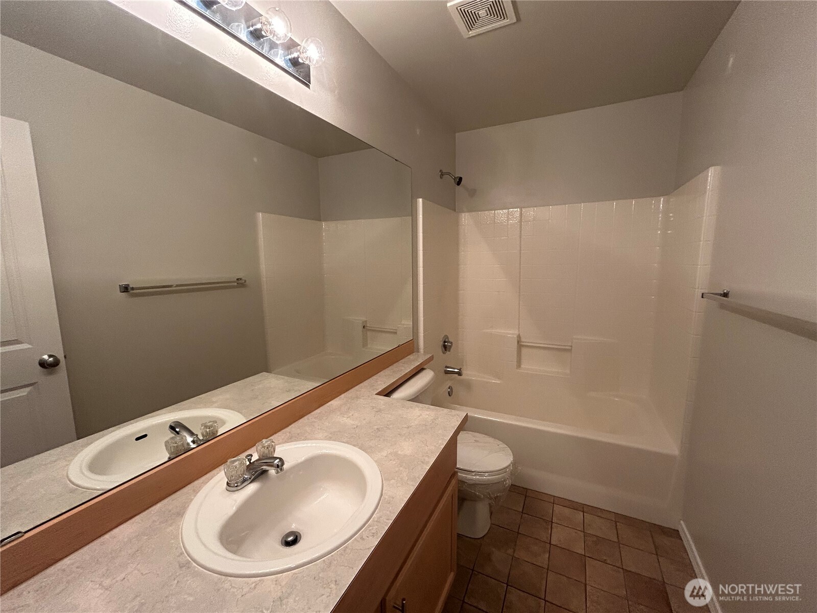 24528 SE 275th Street , Maple Valley, WA 98038