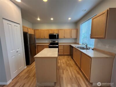 24528 SE 275th Street , Maple Valley, WA 98038 - Photo 10