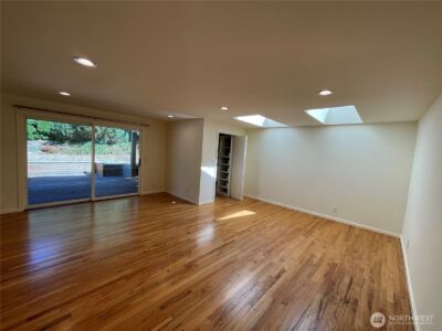 12456 SE 27th Street , Bellevue, WA 98005 - Photo 12