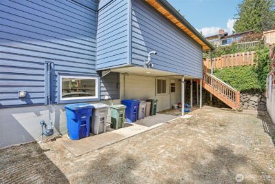 12456 SE 27th Street , Bellevue, WA 98005 - Photo 23