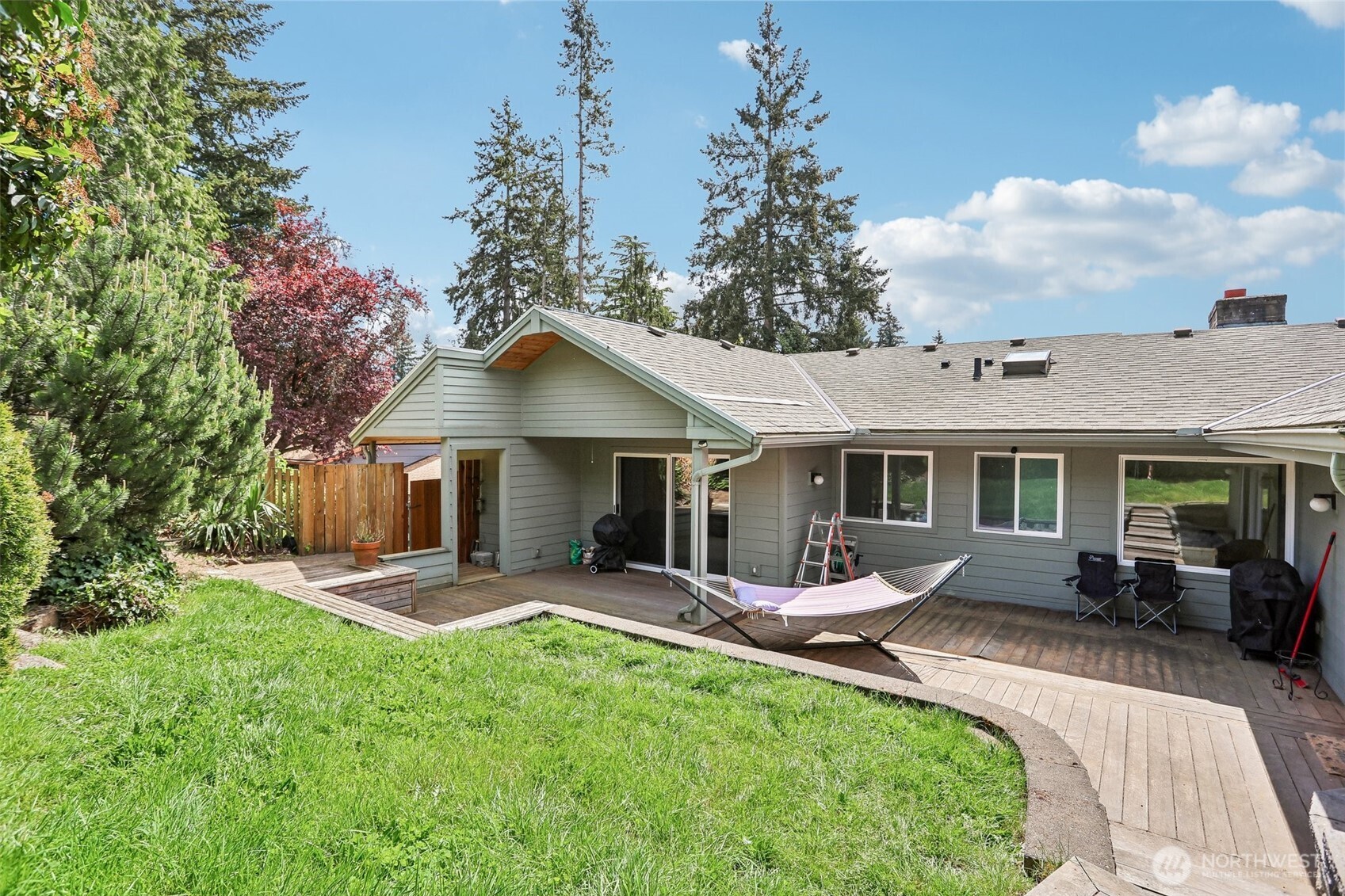 12456 SE 27th Street , Bellevue, WA 98005