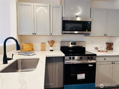 8828 238th St SW #D1, Edmonds, WA 98026 - Photo 12