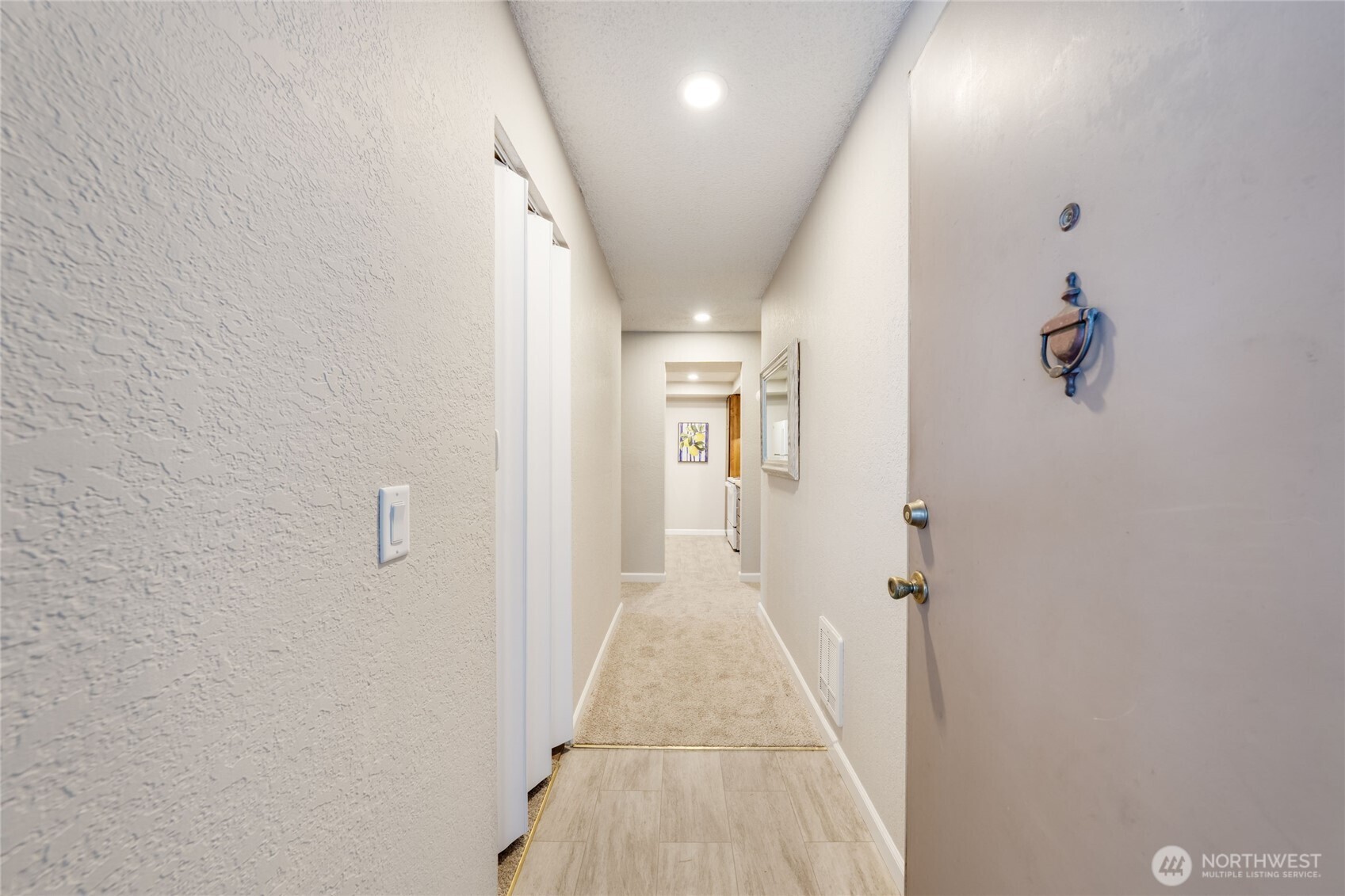 33030 17th Place S #C303, Federal Way, WA 98003