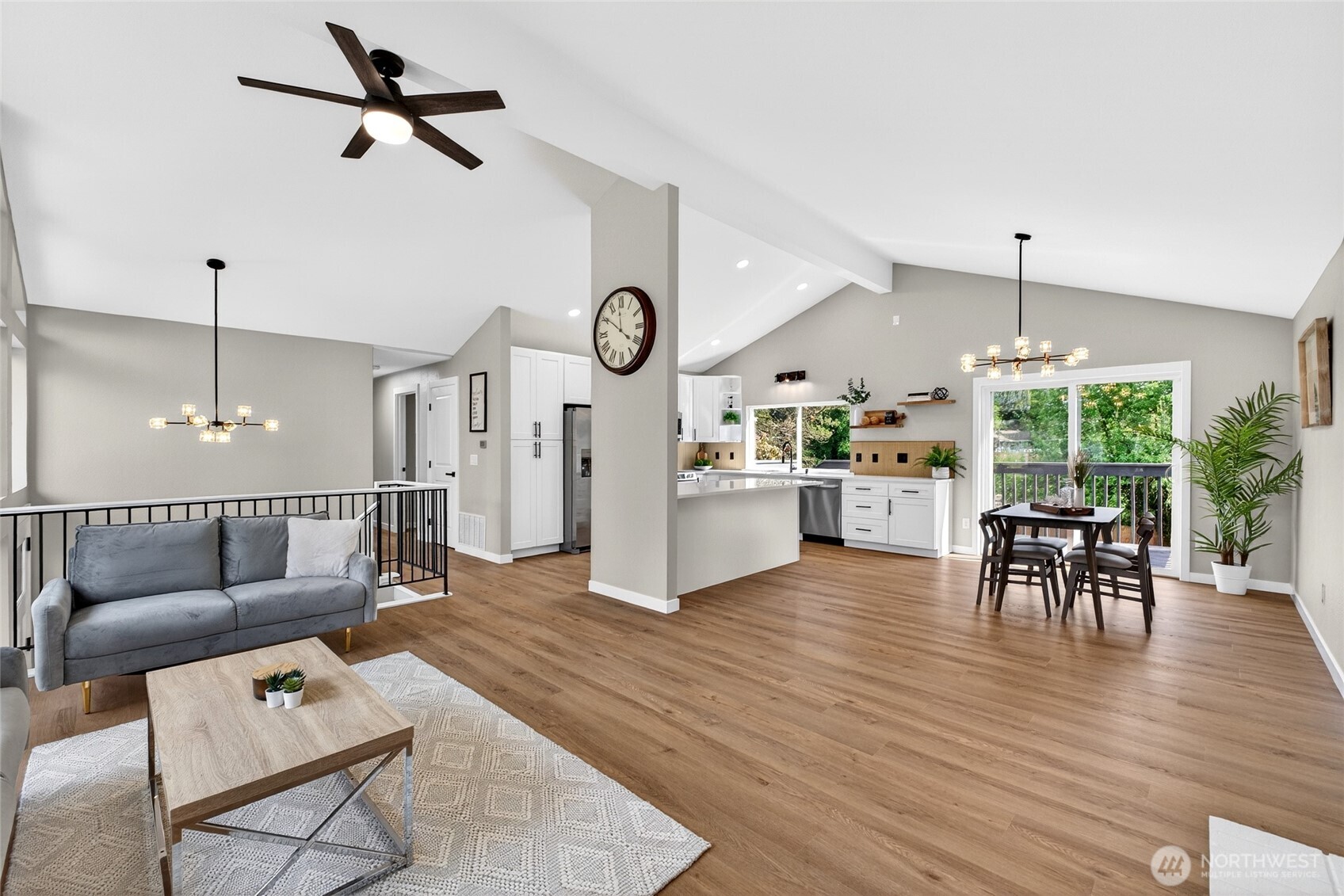 2625 SW 337th Street , Federal Way, WA 98023