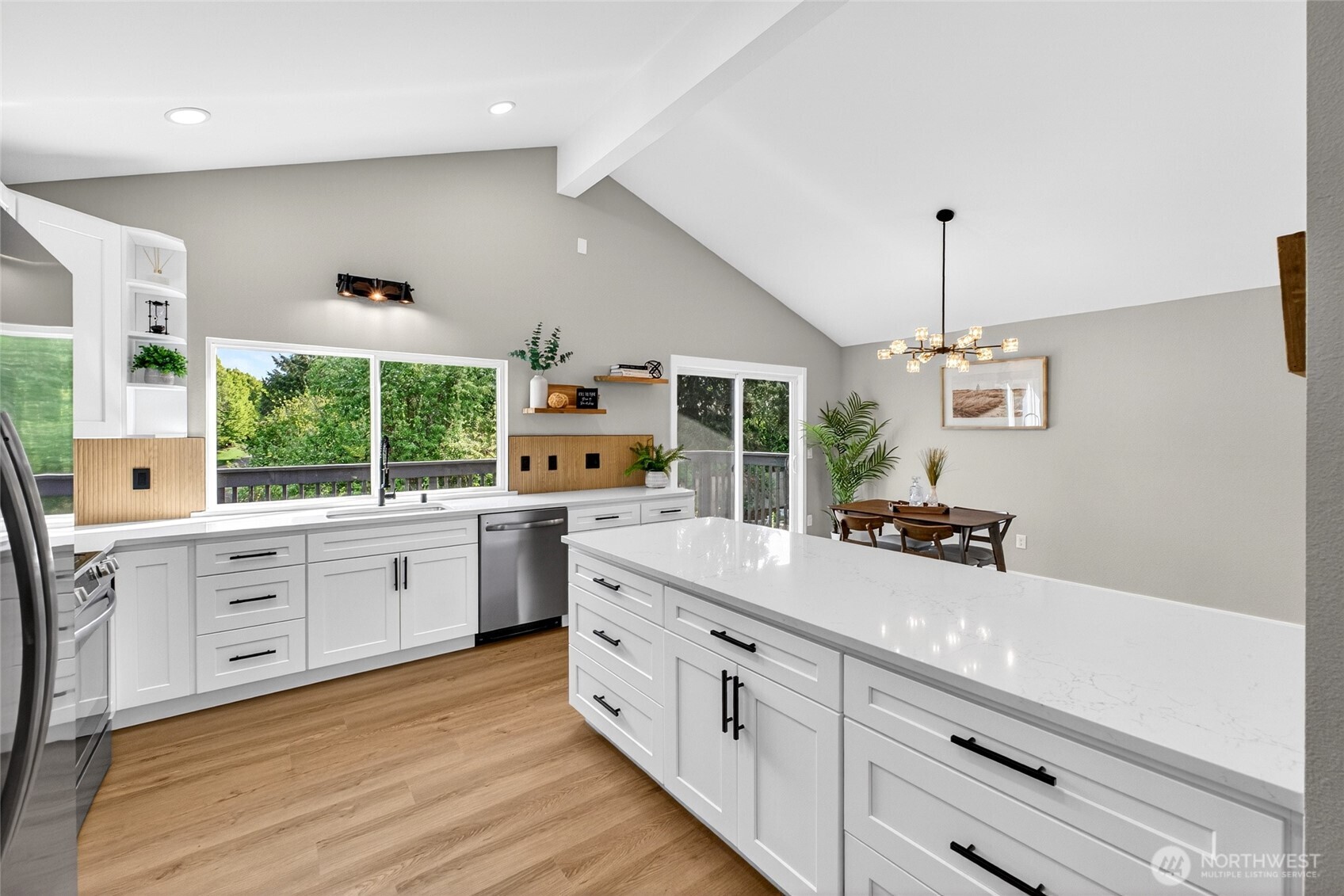 2625 SW 337th Street , Federal Way, WA 98023