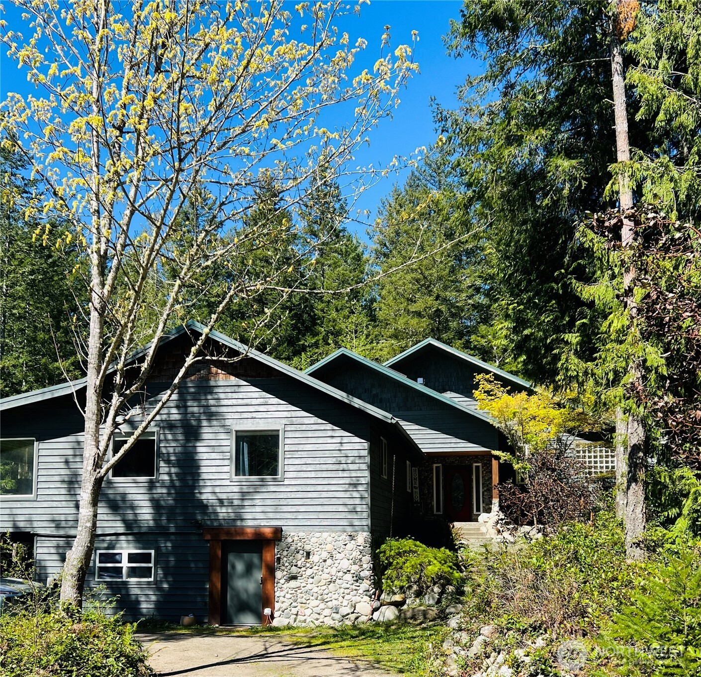 533 Blyn Springs Road , Sequim, WA 93832