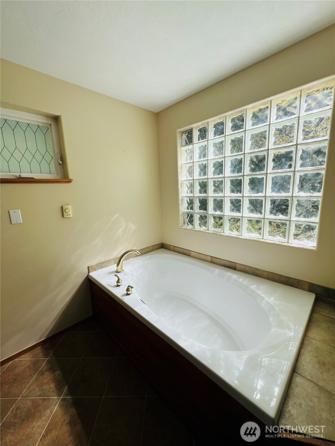 533 Blyn Springs Road , Sequim, WA 93832