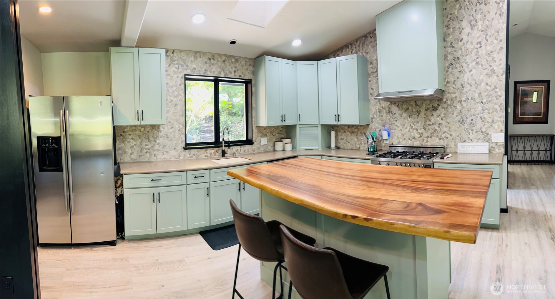533 Blyn Springs Road , Sequim, WA 93832