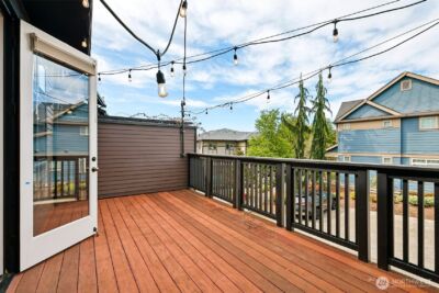 1078 NE High Street #10, Issaquah, WA 98029-7478 - Photo 14