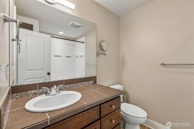 1078 NE High Street #10, Issaquah, WA 98029-7478 - Photo 28