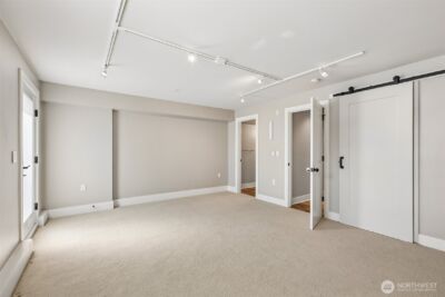 1078 NE High Street #10, Issaquah, WA 98029-7478 - Photo 31