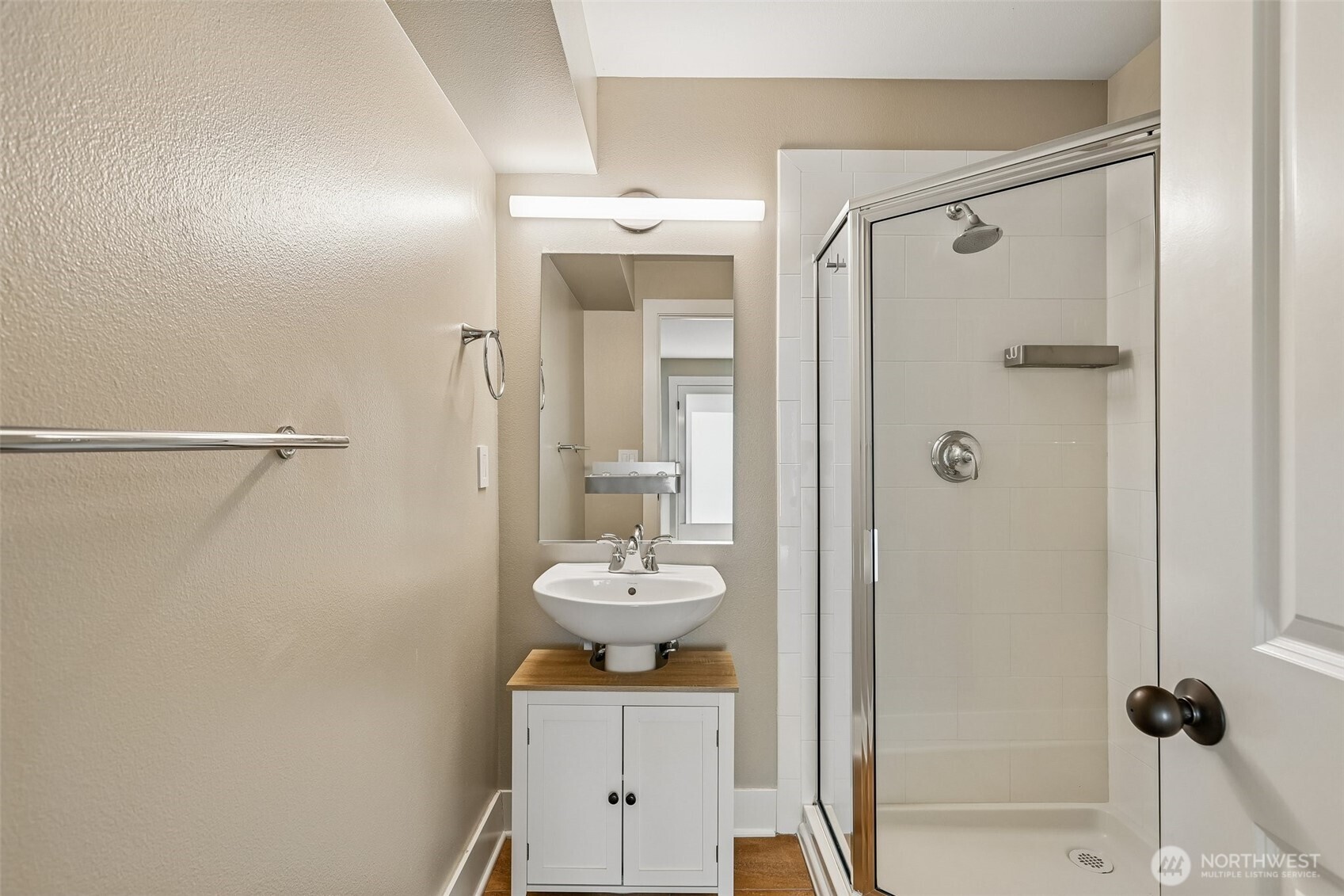 1078 NE High Street #10, Issaquah, WA 98029-7478