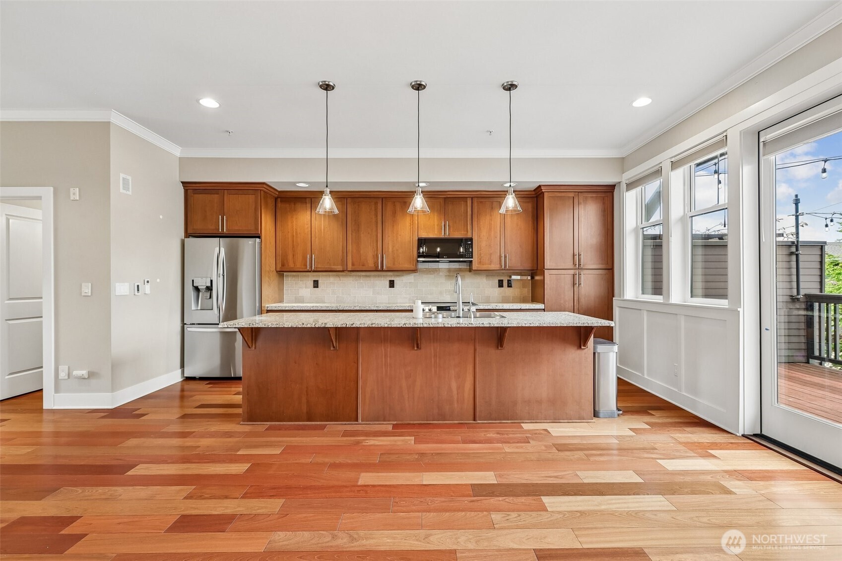 1078 NE High Street #10, Issaquah, WA 98029-7478