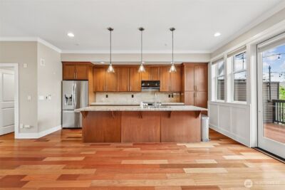 1078 NE High Street #10, Issaquah, WA 98029-7478 - Photo 8