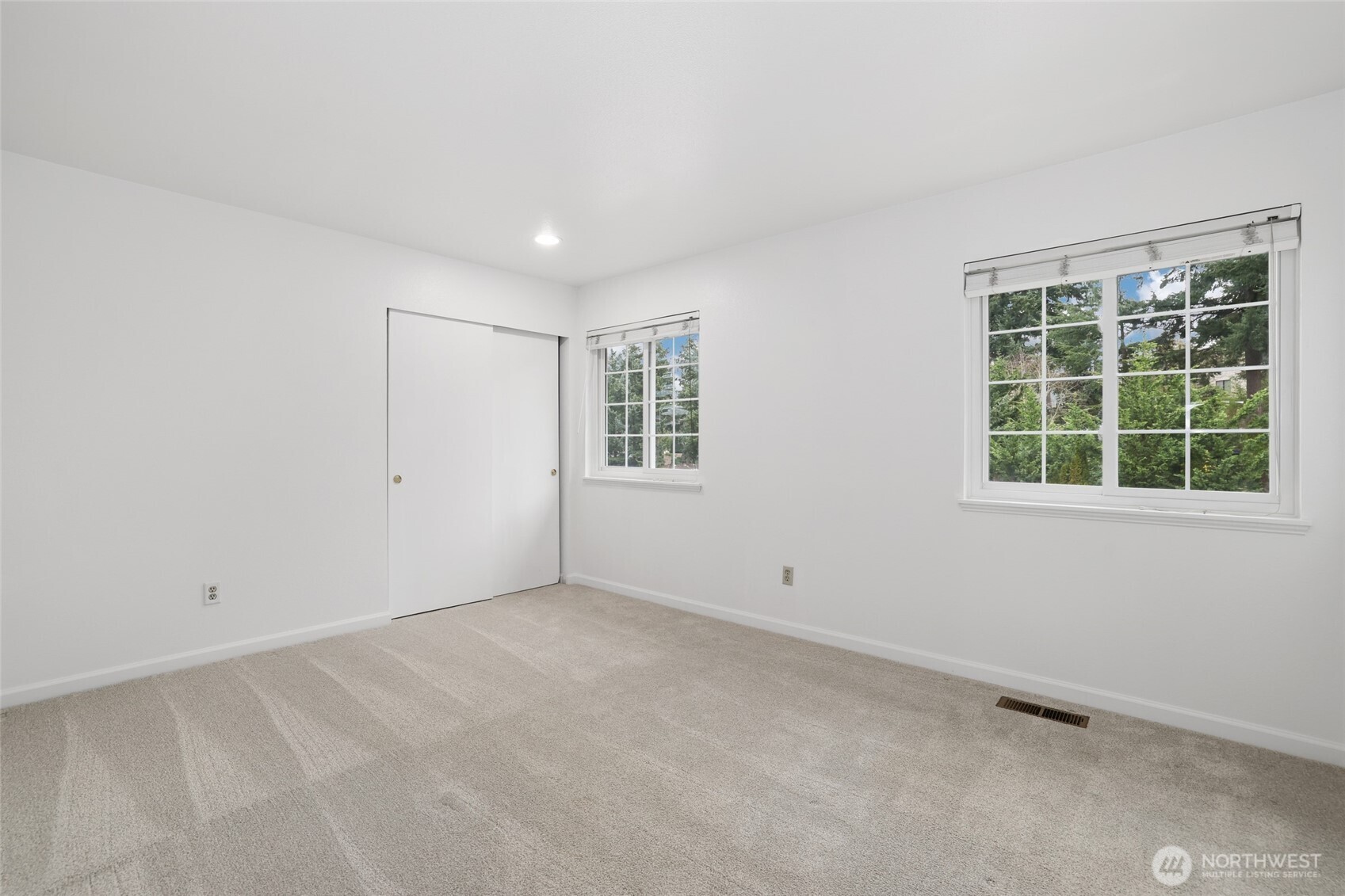 1113 SW 325th Place , Federal Way, WA 98023