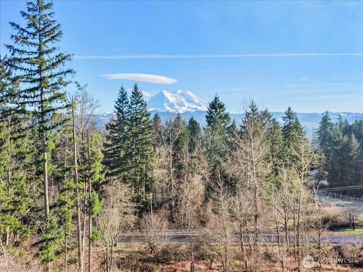 41524 Meridian E , Eatonville, WA 98328