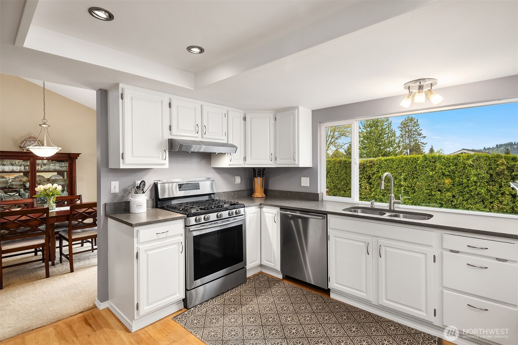 7388 126th Place SE, Newcastle, WA 98056