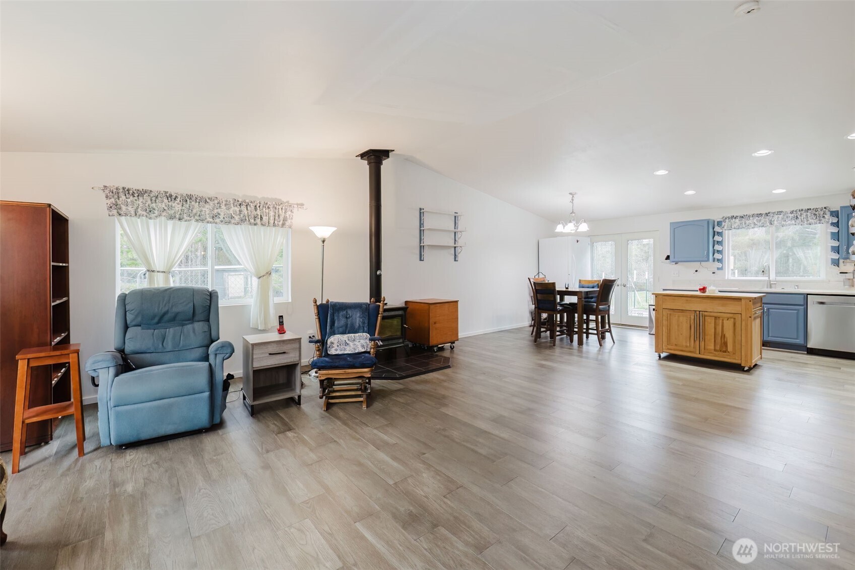 10720 Wicks Lake Road SW, Port Orchard, WA 98367