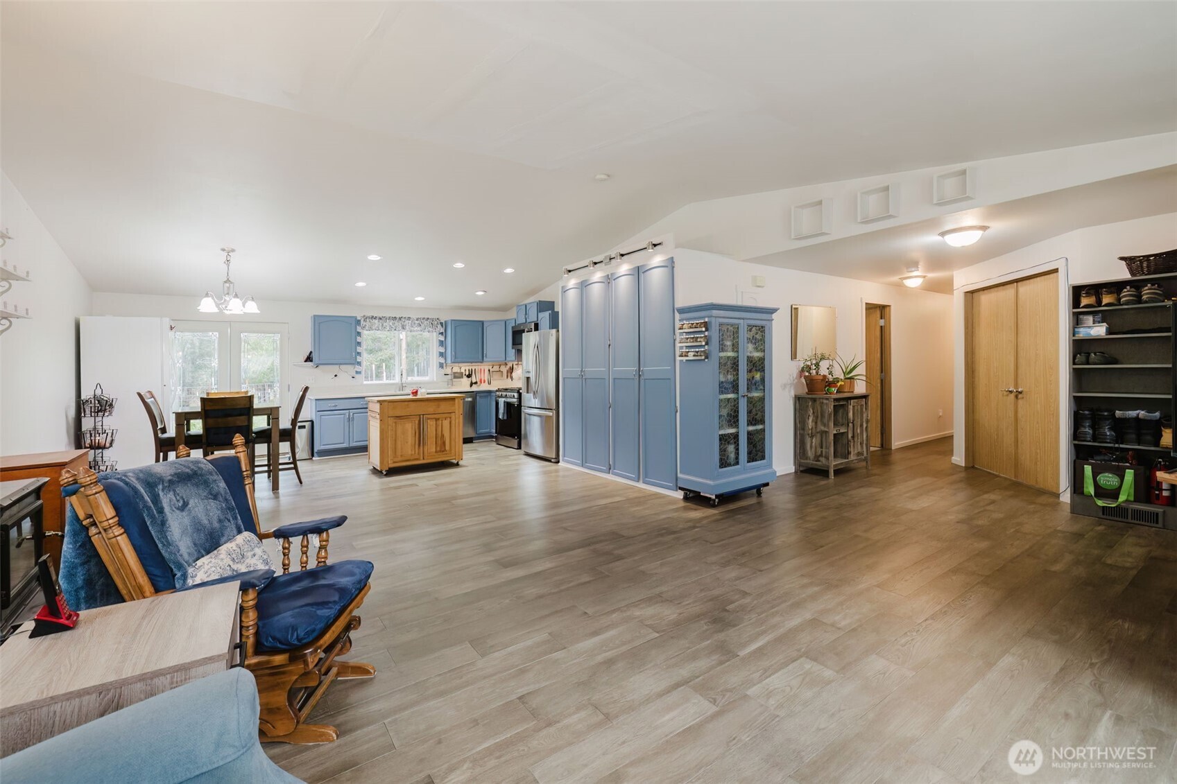 10720 Wicks Lake Road SW, Port Orchard, WA 98367
