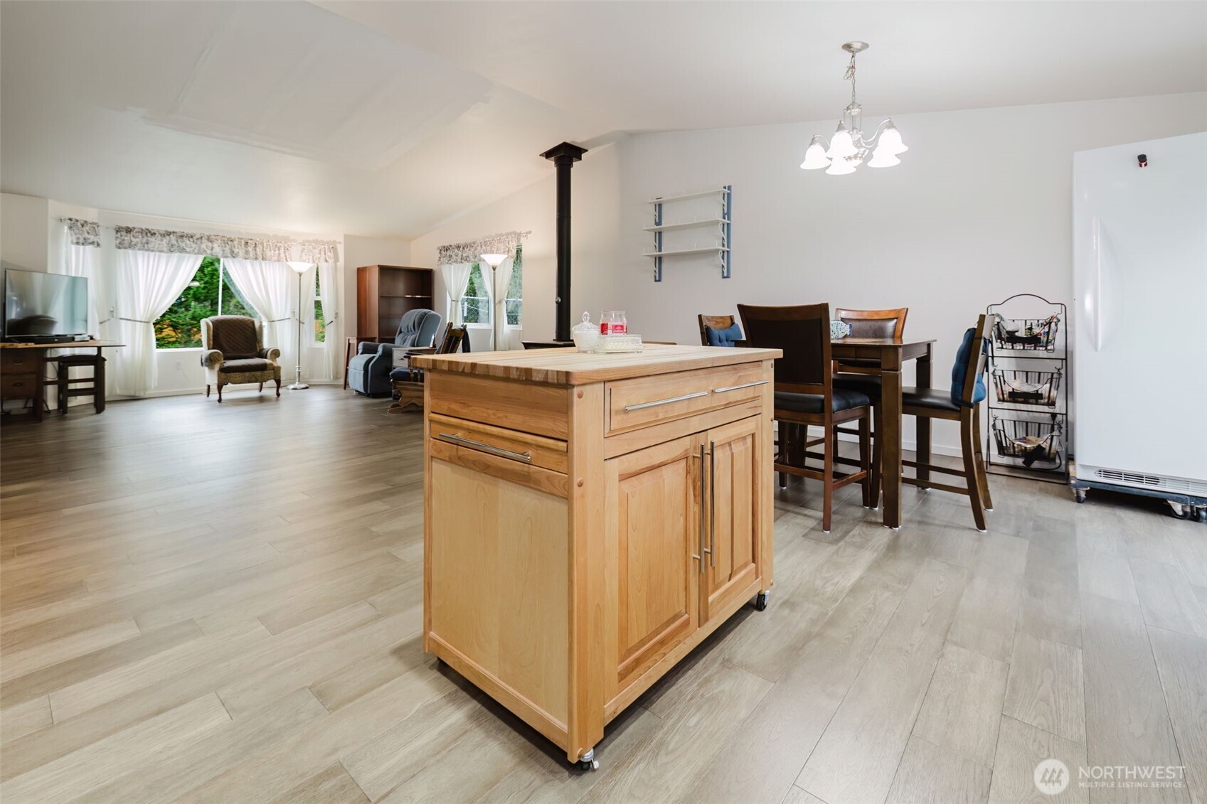 10720 Wicks Lake Road SW, Port Orchard, WA 98367