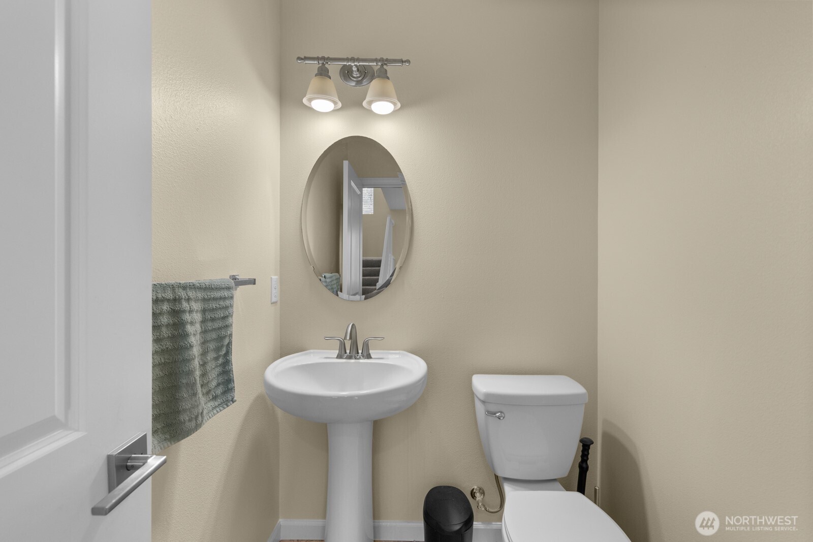 26104 170th Place SE, Covington, WA 98042