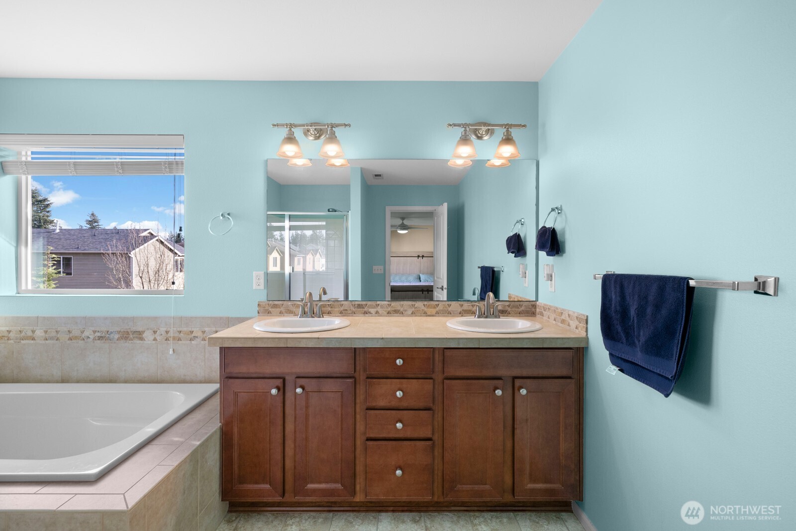 26104 170th Place SE, Covington, WA 98042
