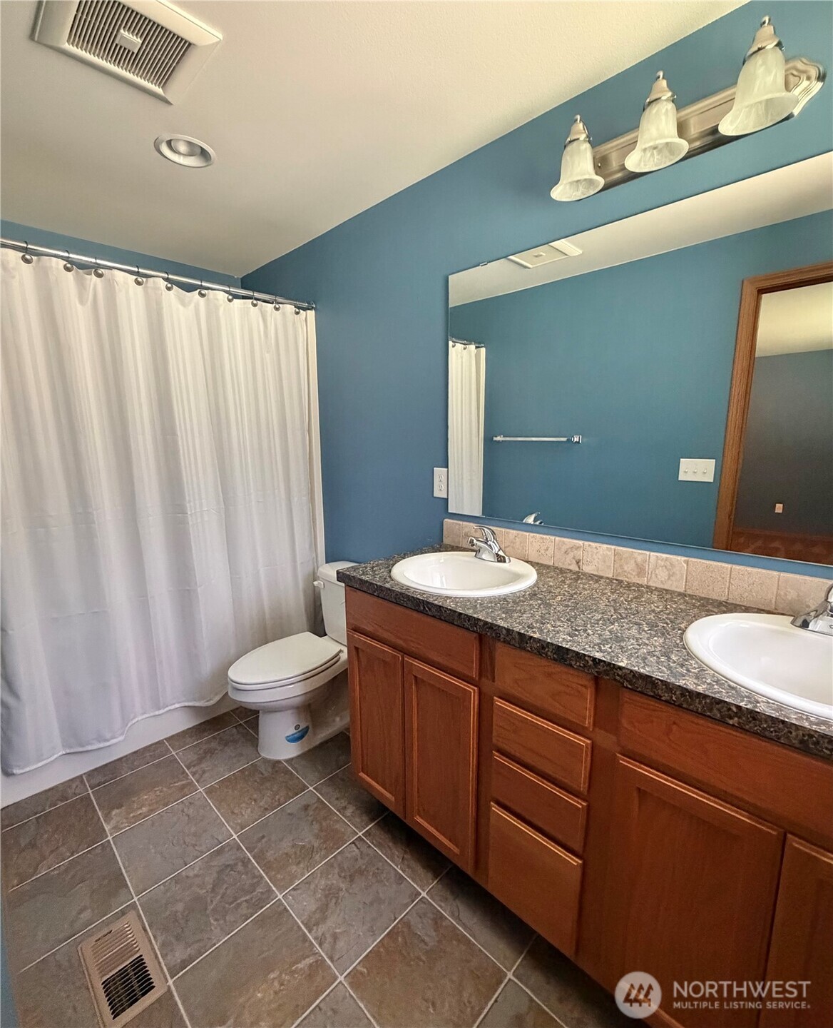 152 Shelton Road , Randle, WA 98377