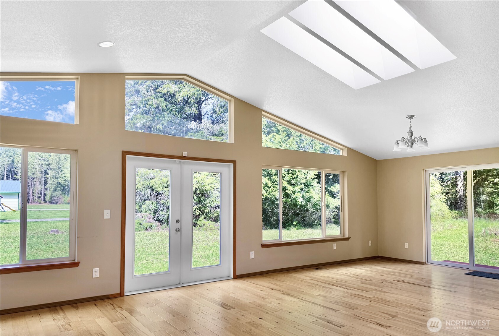152 Shelton Road , Randle, WA 98377