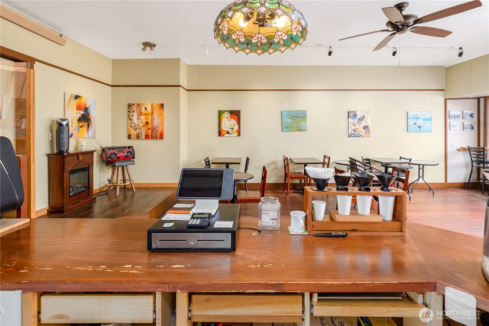128 W First Street , Port Angeles, WA 98382