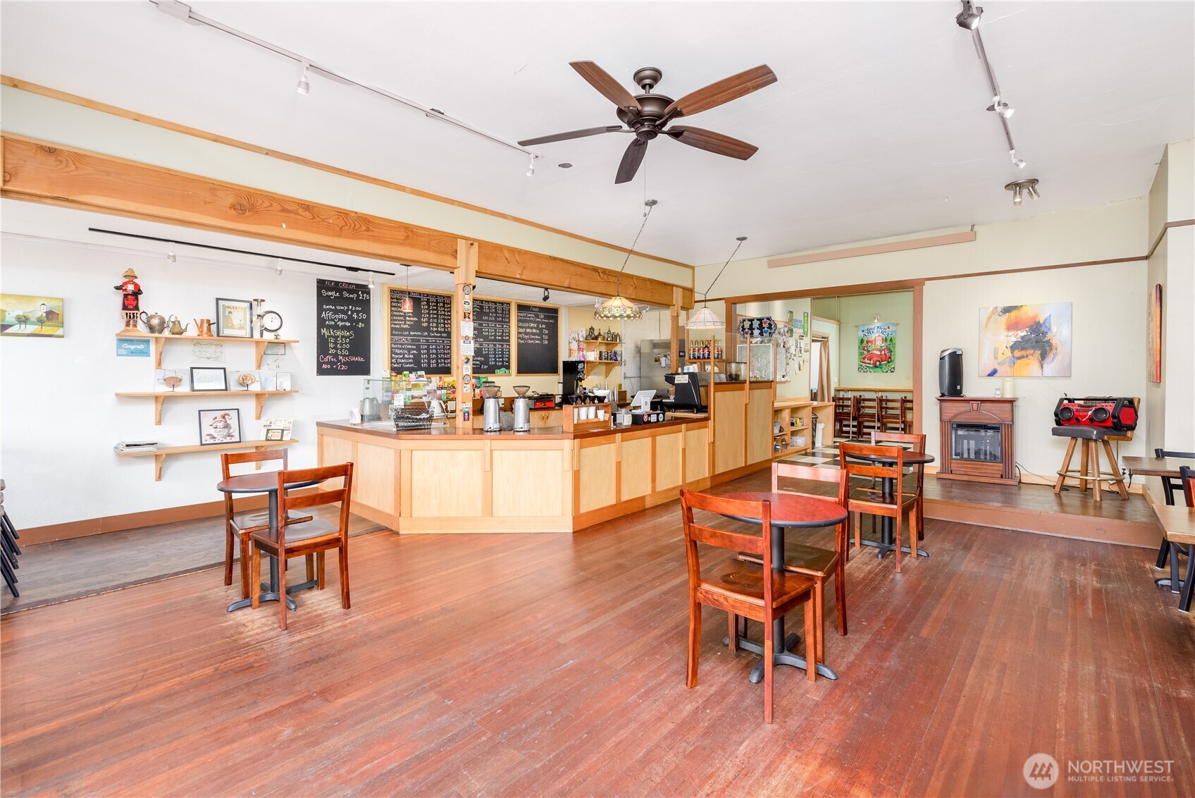 128 W First Street , Port Angeles, WA 98382