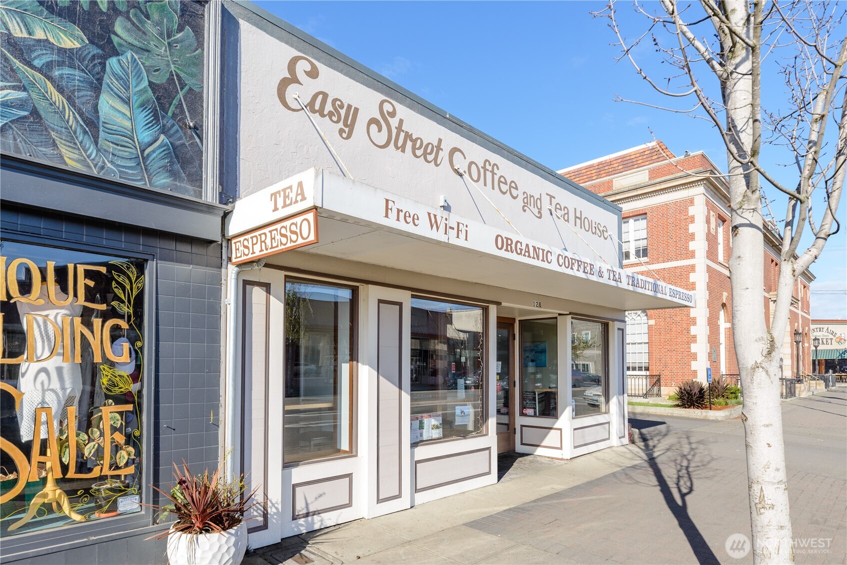 128 W First Street , Port Angeles, WA 98382
