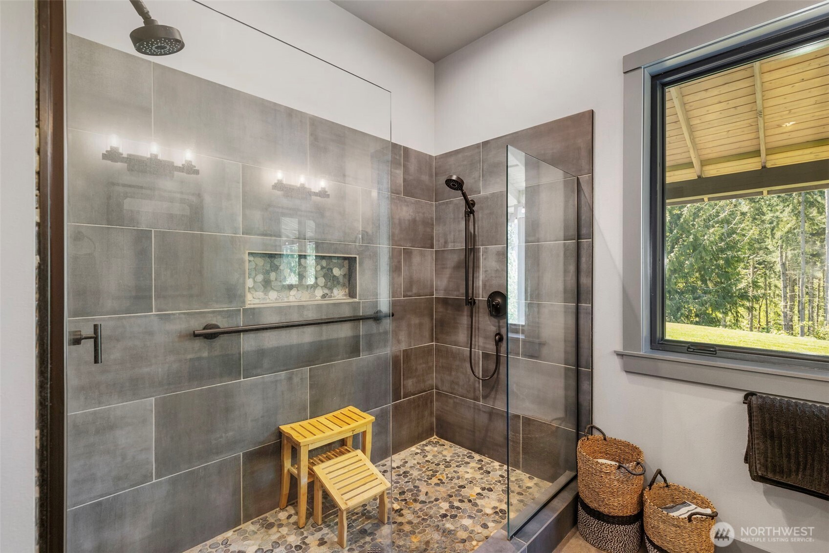 32065 Epic Place NE, Kingston, WA 98346