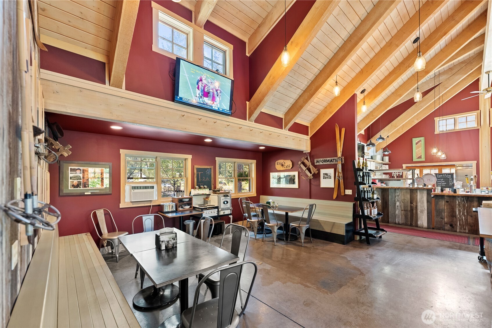 31 Early Winters Drive , Mazama, WA 98833