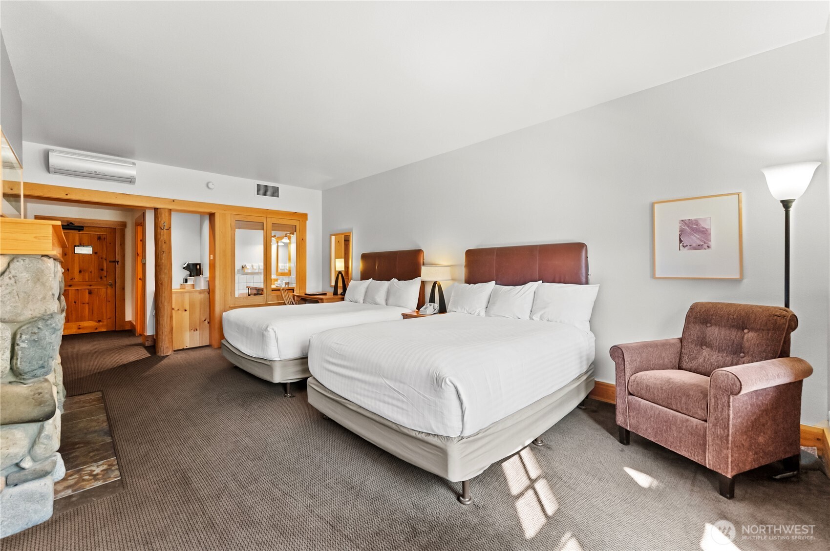31 Early Winters Drive , Mazama, WA 98833