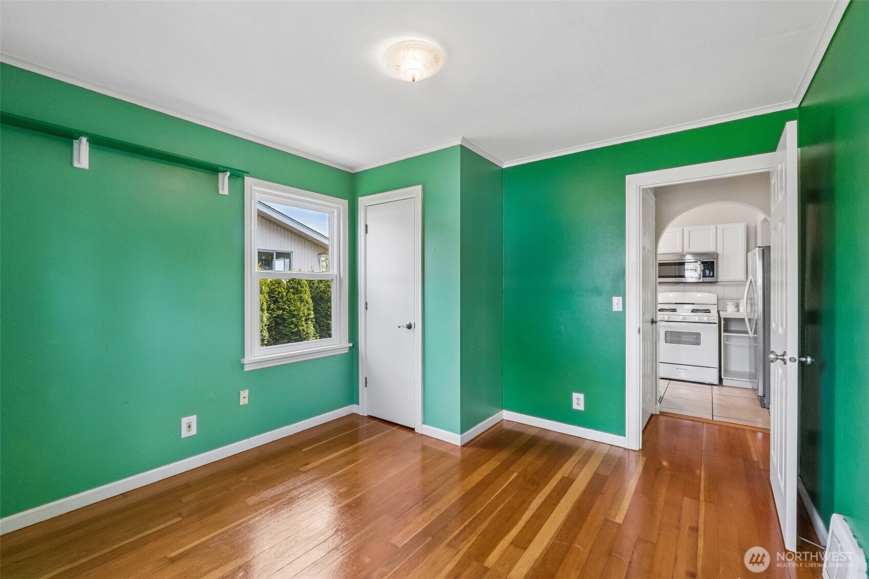 1911 13th Street , Everett, WA 98201-1659