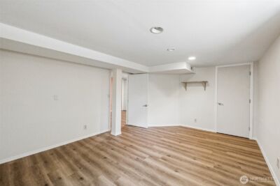 1911 13th Street , Everett, WA 98201-1659 - Photo 23