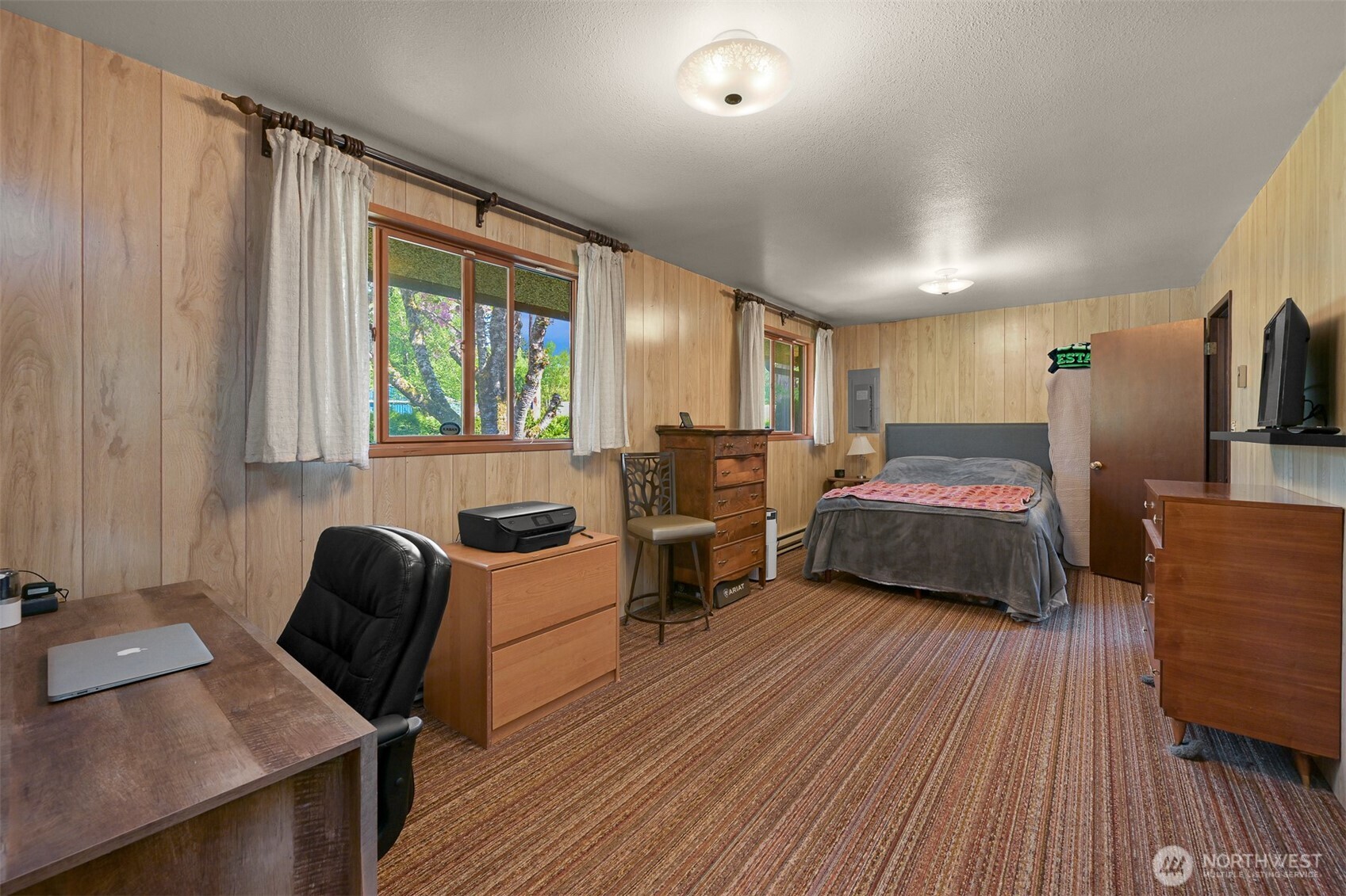 371 Lakeside Drive , Sedro Woolley, WA 98284