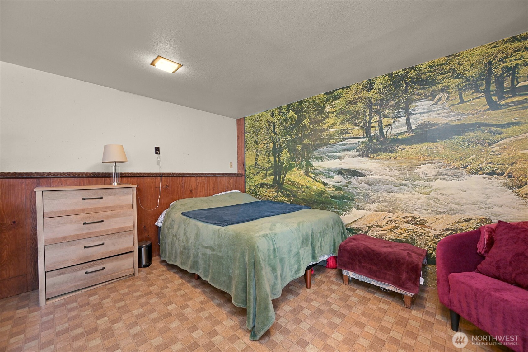 371 Lakeside Drive , Sedro Woolley, WA 98284