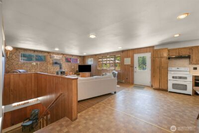 371 Lakeside Drive , Sedro Woolley, WA 98284 - Photo 4