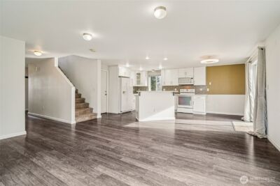 11839 79th Avenue S, Seattle, WA 98178 - Photo 6