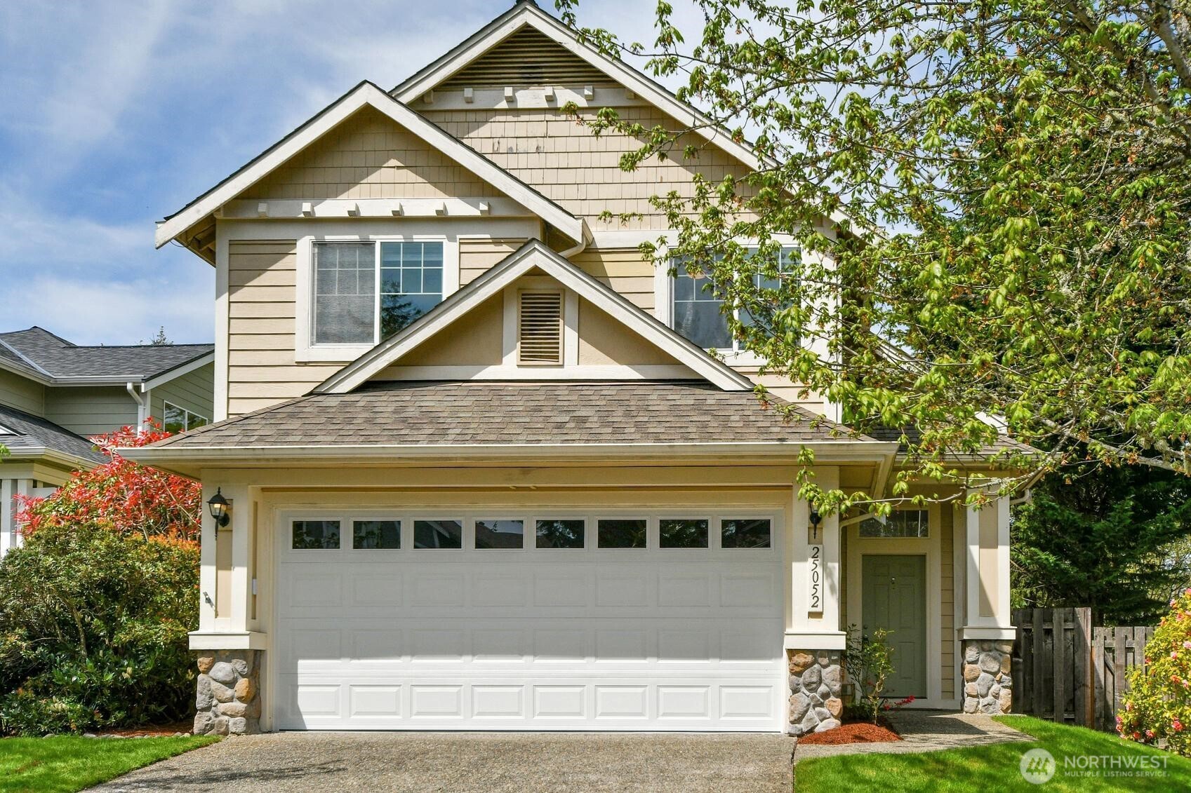25052 SE 43rd Way , Sammamish, WA 98029
