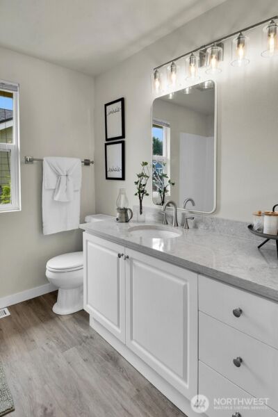 25052 SE 43rd Way , Sammamish, WA 98029 - Photo 21