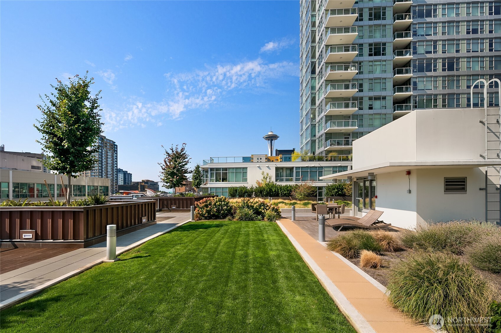 583 Battery Street #3002N, Seattle, WA 98121