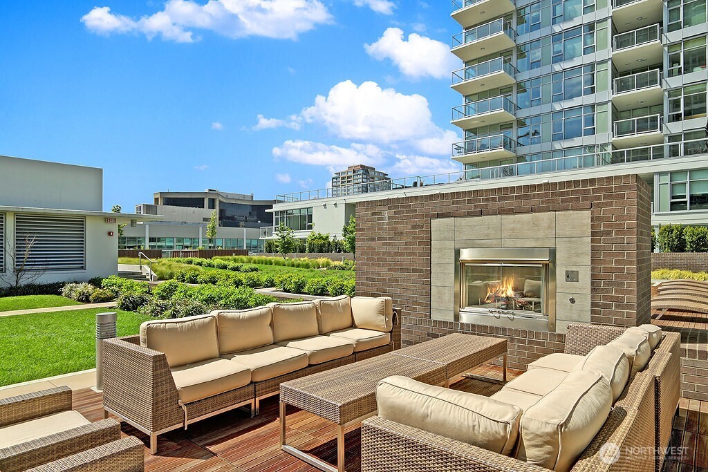 583 Battery Street #3002N, Seattle, WA 98121