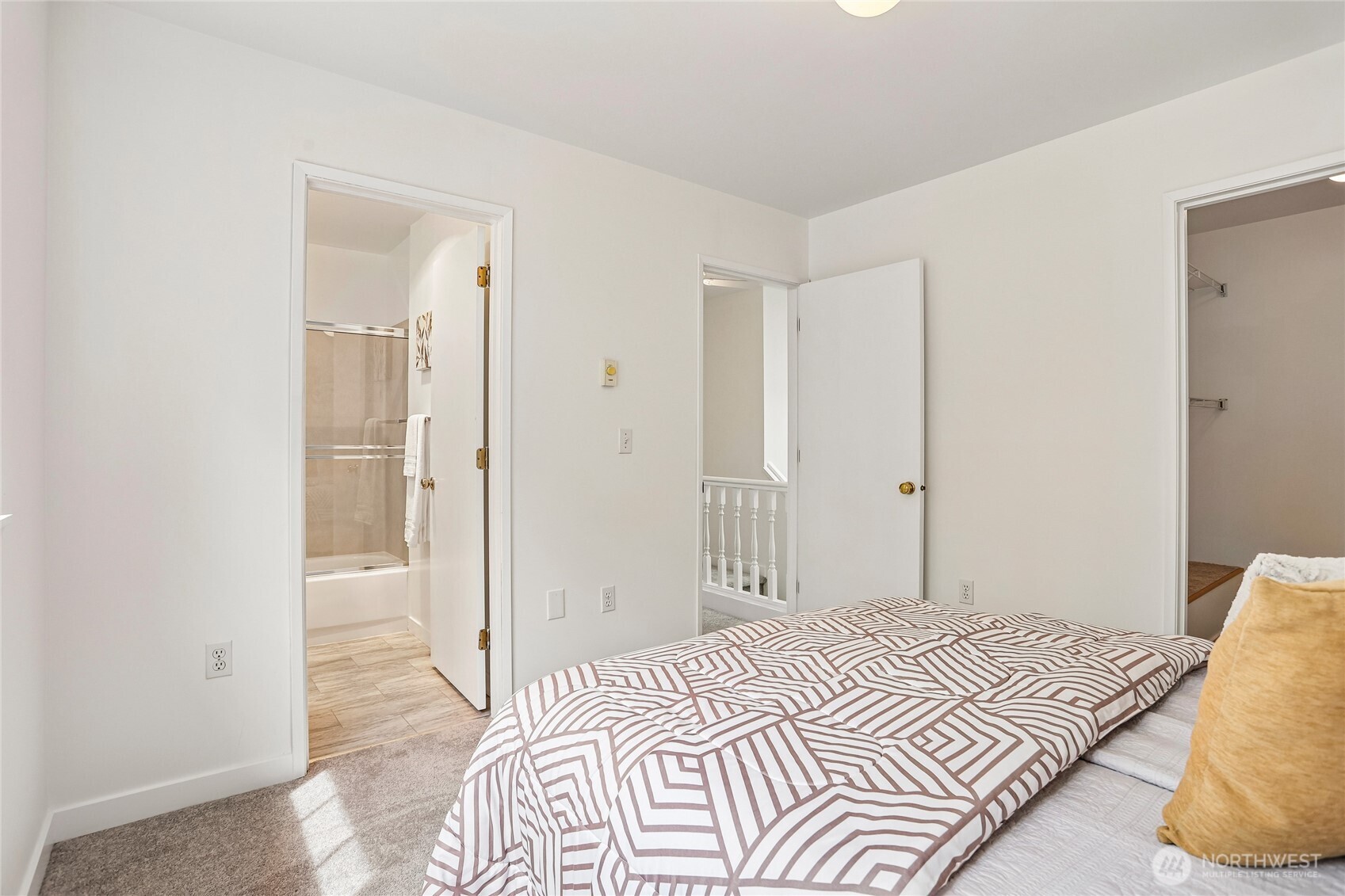 7118 NE 171st Lane , Kenmore, WA 98028