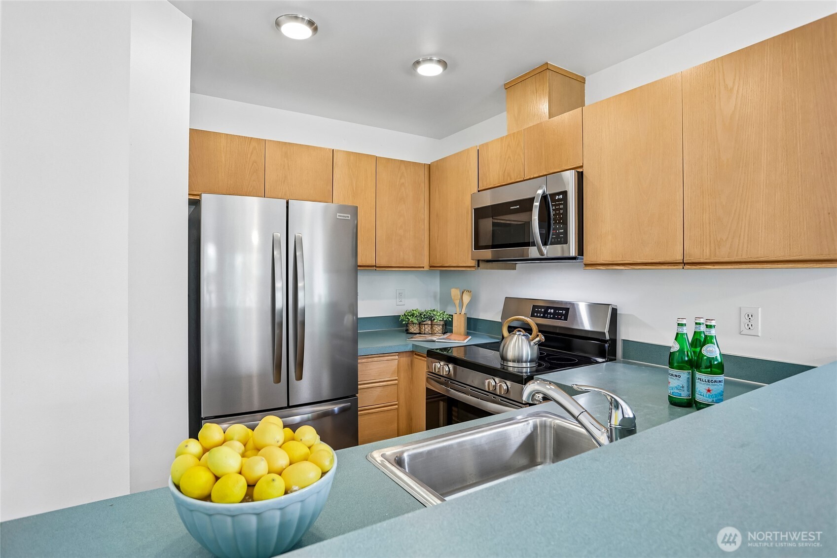 7118 NE 171st Lane , Kenmore, WA 98028