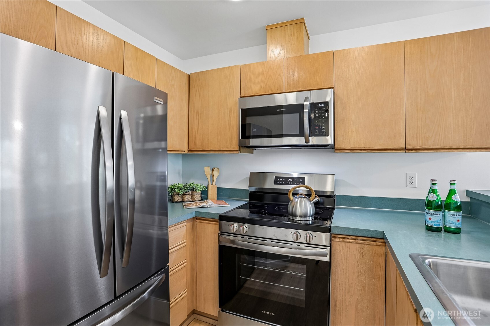 7118 NE 171st Lane , Kenmore, WA 98028